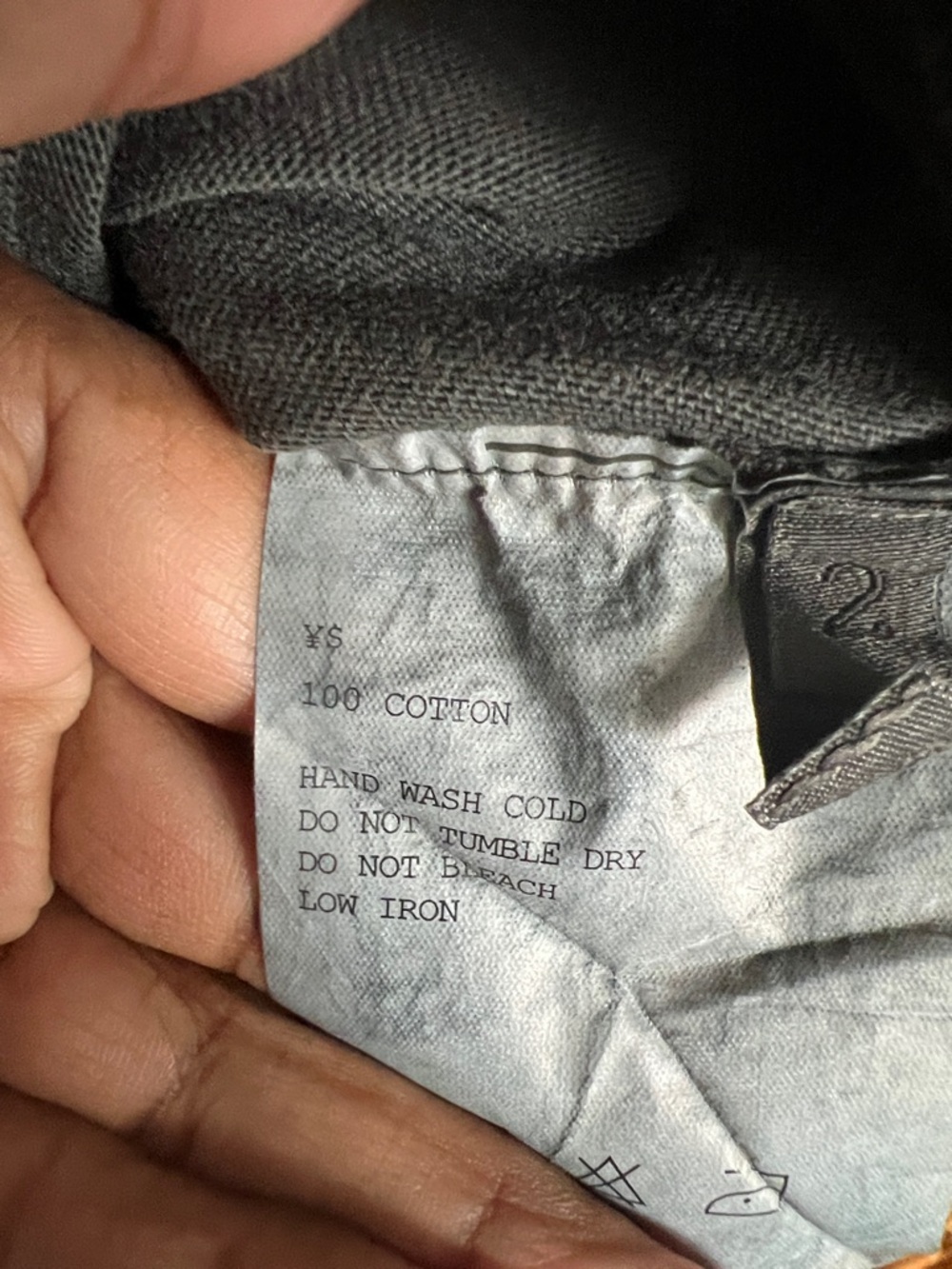 Yeezy Oversized Charcoal Cross Graphic Men’s T-Shirt - Picture 9 of 9